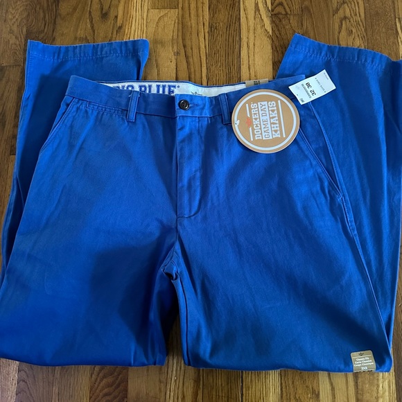 NWT University of Kentucky Dockers Blue Khakis - Picture 3 of 6